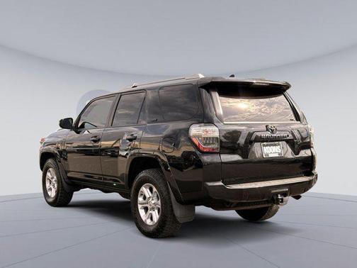 Midnight Black Metallic 2018 Toyota 4Runner SR5