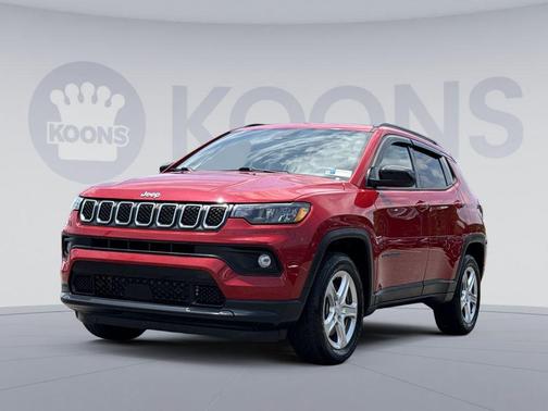 Redline Pearlcoat 2023 Jeep Compass Latitude