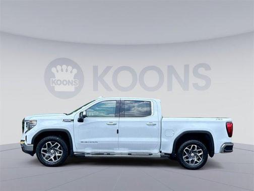 2025 GMC Sierra 1500 SLT