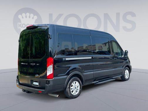 2023 Ford Transit-350 XLT