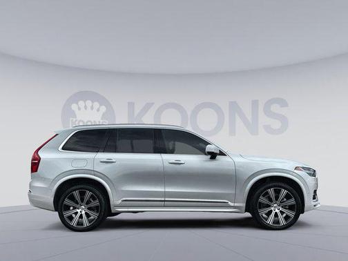 2024 Volvo XC90 B6 Ultimate Bright Theme 7-Seater