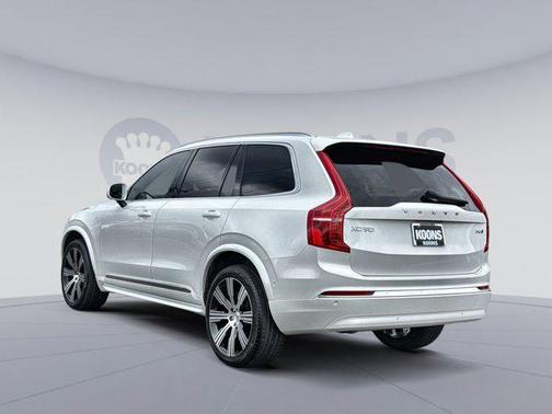 2024 Volvo XC90 B6 Ultimate Bright Theme 7-Seater