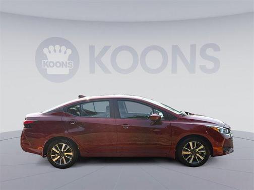 2024 Nissan Versa 1.6 SV