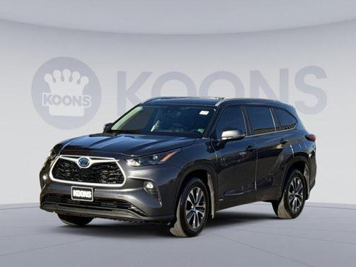 2023 Toyota Highlander Hybrid XLE