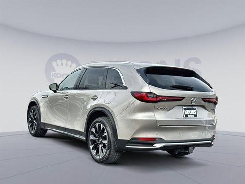 2024 Mazda CX-90 PHEV Premium Plus