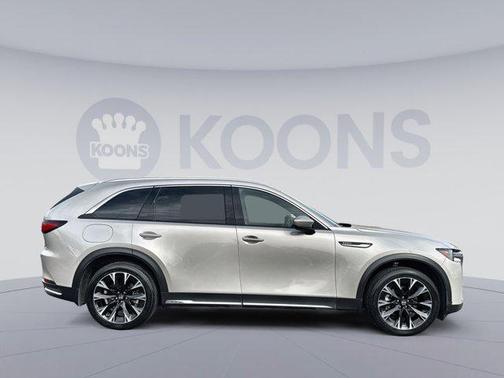 2024 Mazda CX-90 PHEV Premium Plus