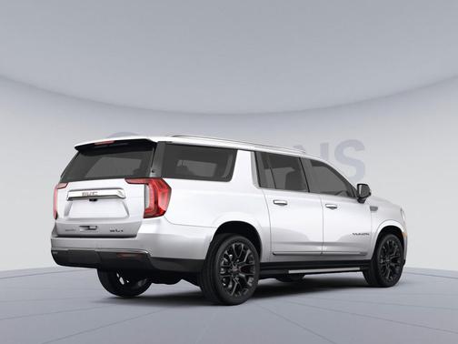 White Frost Tricoat 2024 GMC Yukon SLT