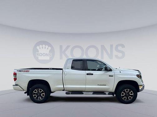 Super White 2019 Toyota Tundra SR5