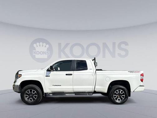 Super White 2019 Toyota Tundra SR5