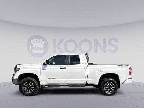 Super White 2019 Toyota Tundra SR5