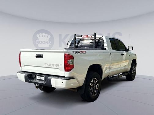 Super White 2019 Toyota Tundra SR5