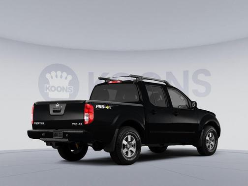 Super Black 2022 Nissan Frontier PRO-4X