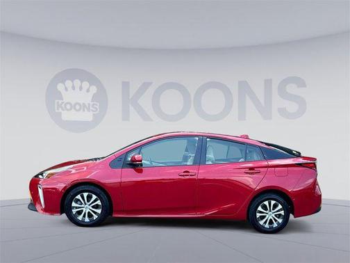 2022 Toyota Prius XLE
