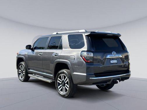 Magnetic Gray Metallic 2015 Toyota 4Runner Limited
