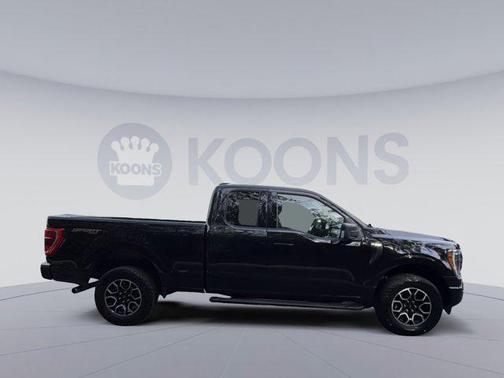 Agate Black Metallic 2023 Ford F-150 XLT