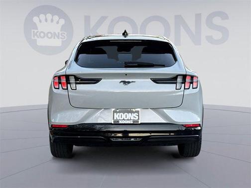 2022 Ford Mustang Mach-E Premium