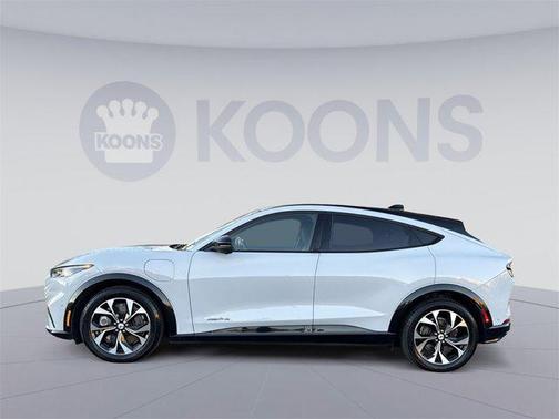 2022 Ford Mustang Mach-E Premium