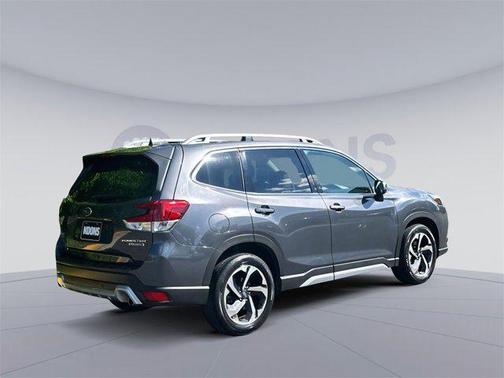 2022 Subaru Forester Touring