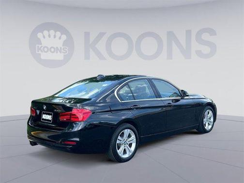 2018 BMW 330 xDrive
