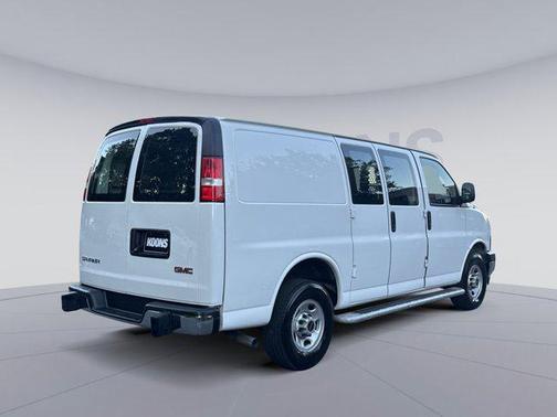 Summit White 2024 GMC Savana 2500 Work Van