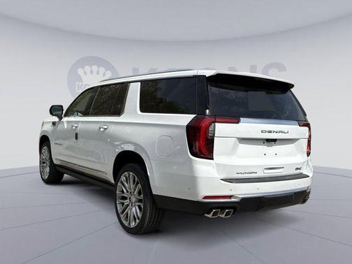 Summit White 2026 GMC Yukon XL Denali
