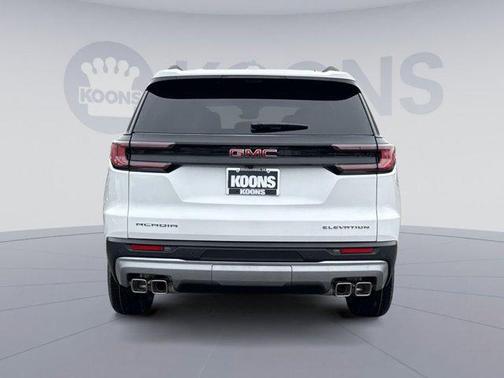 2026 GMC Acadia Elevation FWD