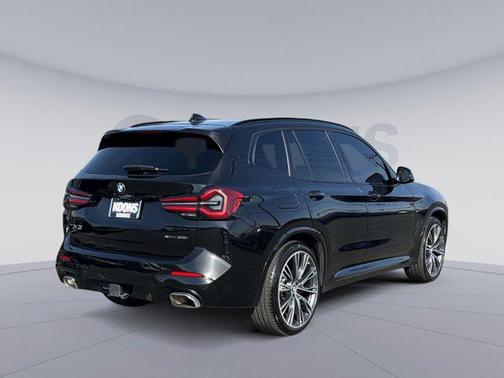 Black Sapphire Metallic 2022 BMW X3 xDrive30i