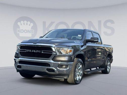 Granite Crystal Metallic Clearcoat 2020 RAM 1500 Big Horn/Lone Star