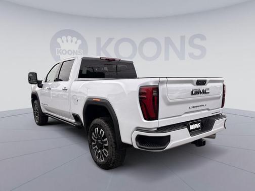 Glacier White Tricoat 2026 GMC Sierra 2500 Denali Ultimate