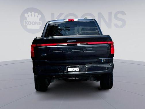 2022 Ford F-150 Lightning LARIAT