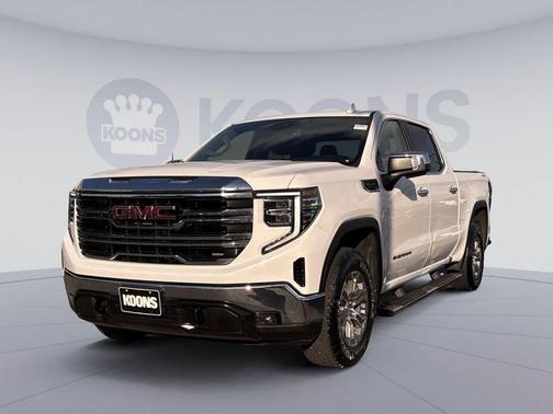 Summit White 2024 GMC Sierra 1500 SLT