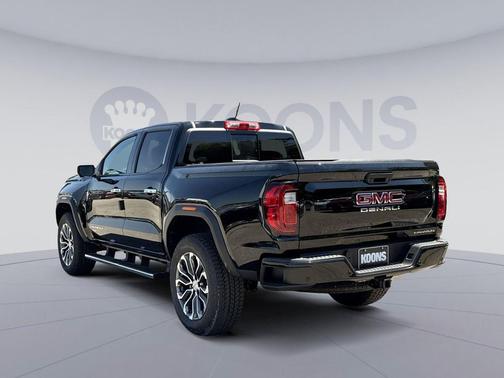 Onyx Black 2026 GMC Canyon Denali