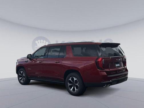 2025 GMC Yukon XL 4WD AT4 Ultimate