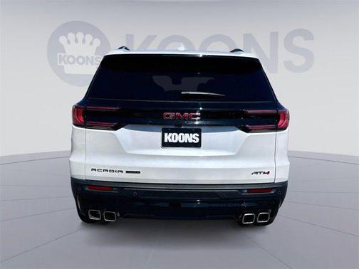2025 GMC Acadia AWD AT4