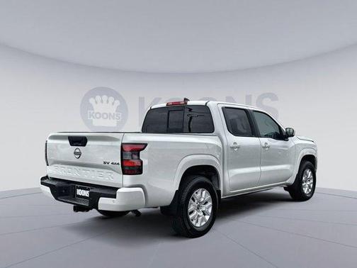 2023 Nissan Frontier SV