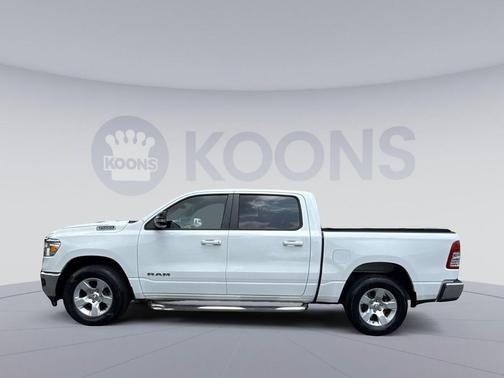 Bright White Clearcoat 2021 RAM 1500 Big Horn/Lone Star