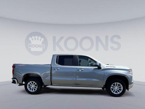 Sterling Gray Metallic 2025 Chevrolet Silverado 1500 LT