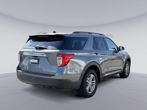 Carbonized Gray Metallic 2023 Ford Explorer XLT