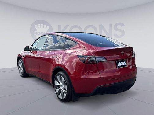 2023 Tesla Model Y Long Range Dual Motor All-Wheel Drive