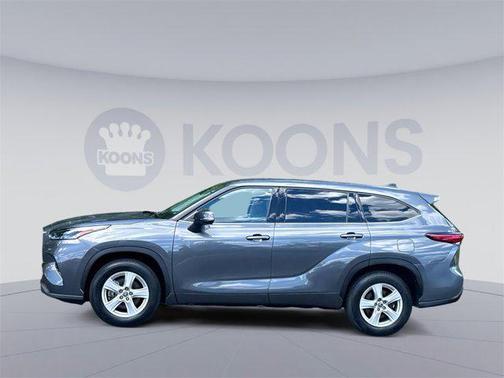 2022 Toyota Highlander Hybrid LE