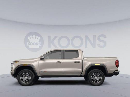 Desert Sand Metallic 2024 GMC Canyon AT4
