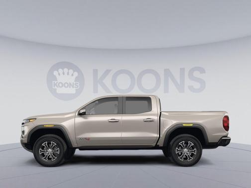 Desert Sand Metallic 2024 GMC Canyon AT4