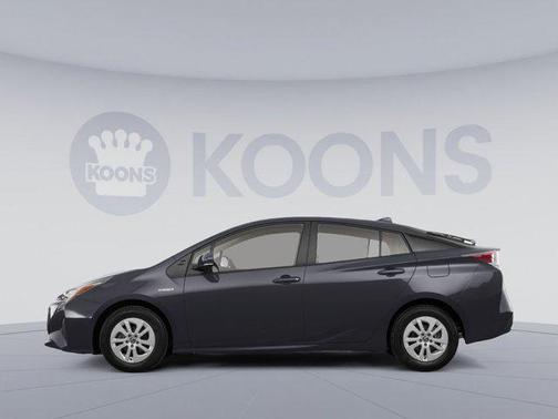 2016 Toyota Prius Two