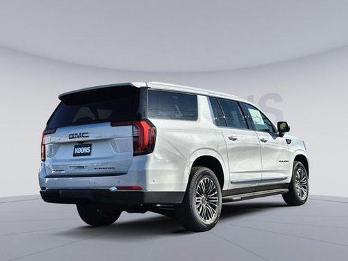 2026 GMC Yukon XL 4WD Elevation