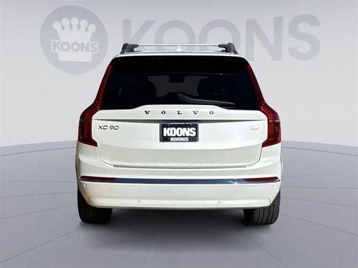 2023 Volvo XC90 Recharge Plug-In Hybrid T8 Plus Bright Theme 7-Seater