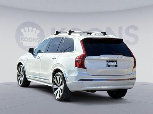 2023 Volvo XC90 Recharge Plug-In Hybrid T8 Plus Bright Theme 7-Seater