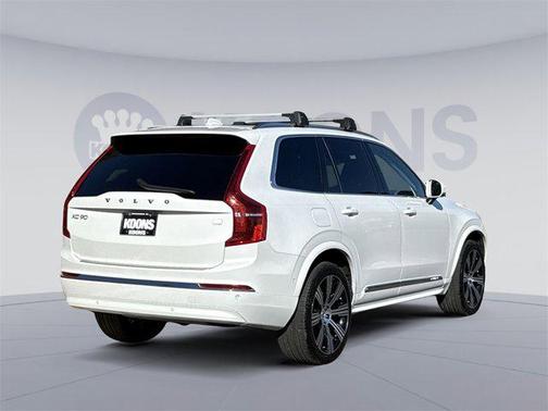 2023 Volvo XC90 Recharge Plug-In Hybrid T8 Plus Bright Theme 7-Seater