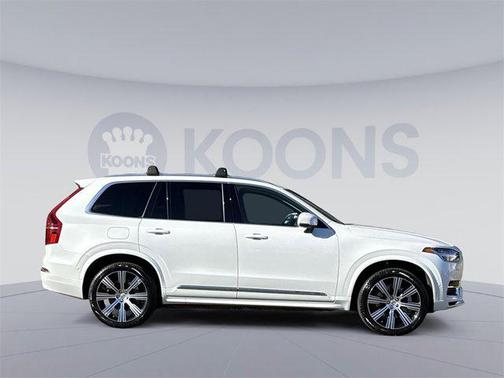 2023 Volvo XC90 Recharge Plug-In Hybrid T8 Plus Bright Theme 7-Seater