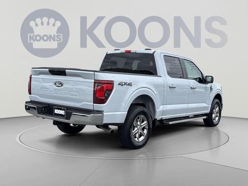 White Metallic 2025 Ford F-150 XLT