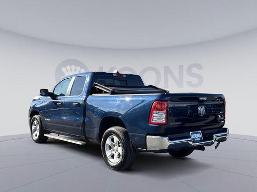 Patriot Blue Pearlcoat 2020 RAM 1500 Big Horn/Lone Star